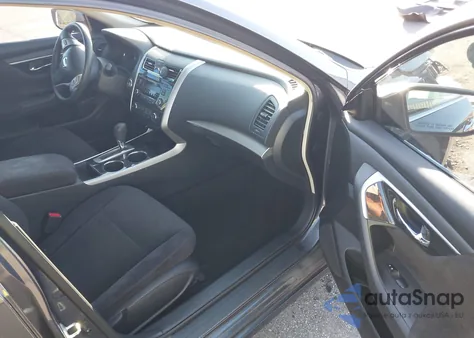 2013 Nissan Altima 2.5 S z USA, uszkodzony, nr VIN 1N4AL3AP7DC170049